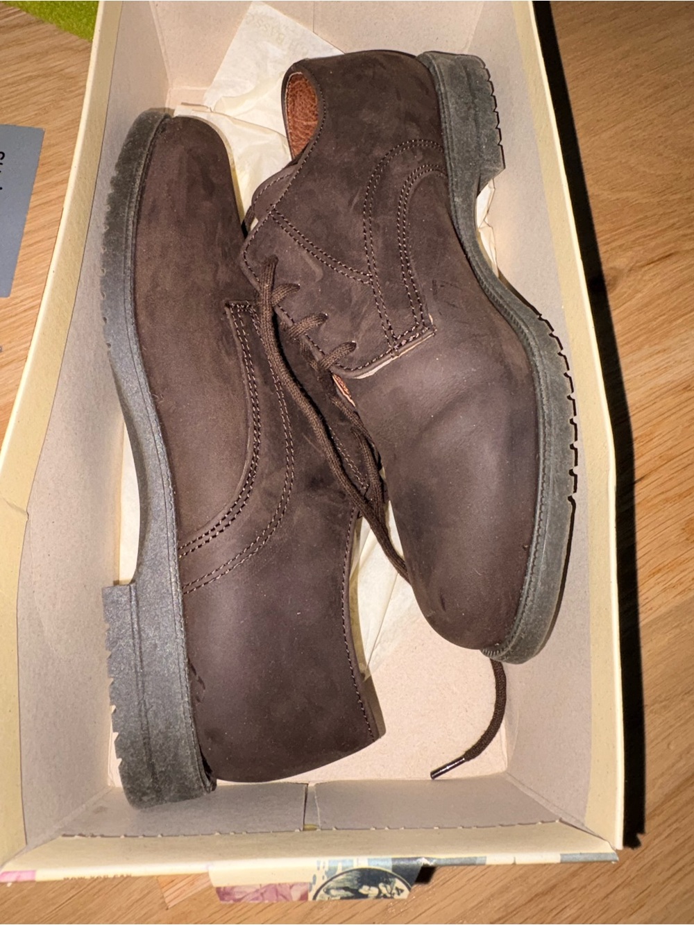 G.H. Bass dark brown Falmouth 7 1/2 women's Oxford shoes vintage